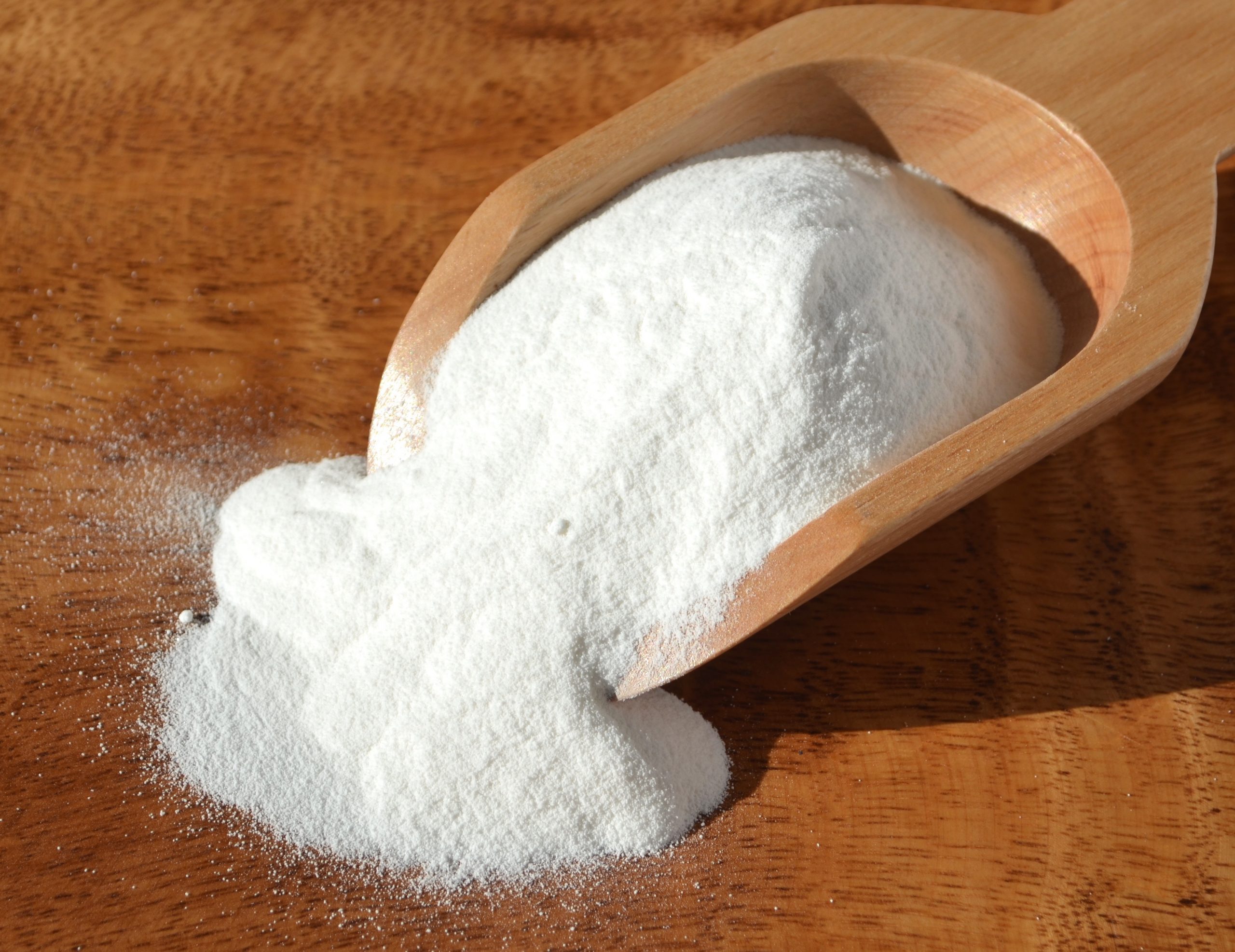 Fabriquer des cristaux de soude avec du bicarbonate de soude. Julien Artiste peintre